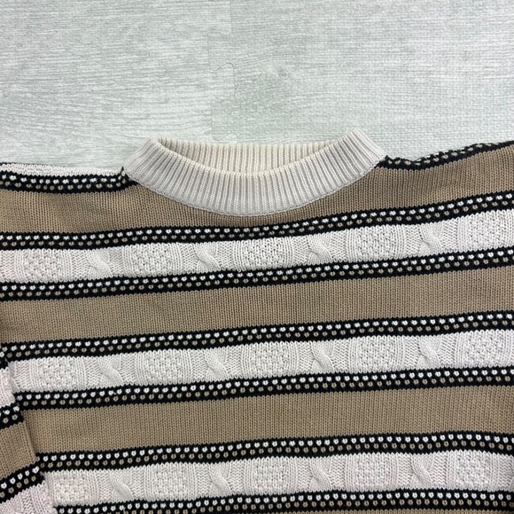 Vintage 90s Izod Club 3D Knit Sweater Size Medium Tan Striped Cable Pullover - Picture 2 of 5